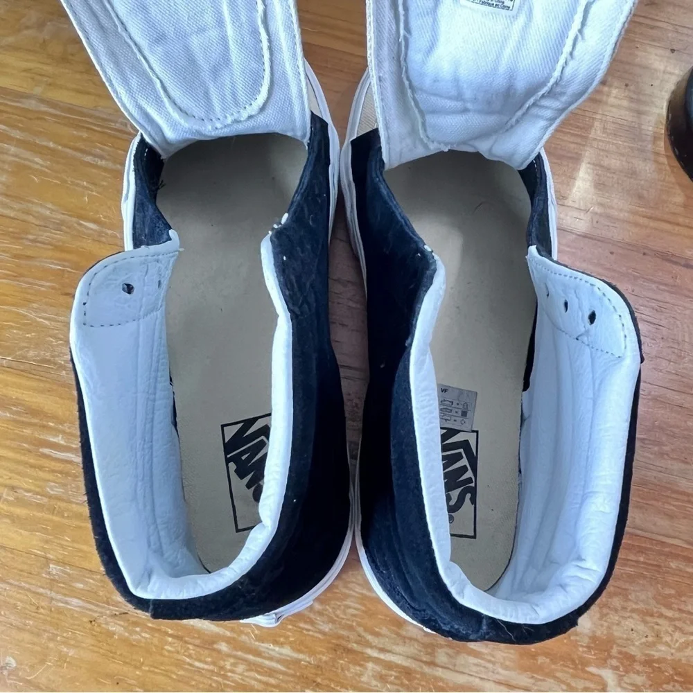 Vans pristine hardly